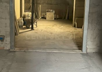 WhatsApp Image 2025-04-28 at 17.24.09.jpeg - Locale Commerciale Viale Mario Rapisardi 118, Catania - foto 8