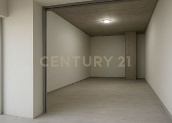 WhatsApp Image 2025-04-30 at 15.45.13.jpeg - Locale Commerciale Viale Mario Rapisardi 118, Catania - foto 10