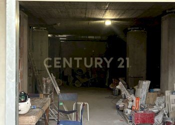 WhatsApp Image 2025-04-28 at 17.24.09 (5).jpeg - Locale Commerciale Viale Mario Rapisardi 118, Catania - foto 15