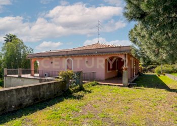 Via Petrone 47 Viagrande (14).jpg - Villa Via Alcaloro Petrone 47, Viagrande - foto 1