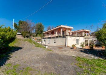 Via Petrone 47 Viagrande (4).jpg - Villa Via Alcaloro Petrone 47, Viagrande - foto 4