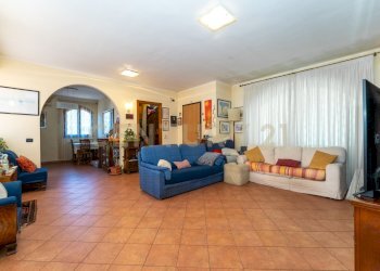 Via Petrone 47 Viagrande (21).jpg - Villa Via Alcaloro Petrone 47, Viagrande - foto 11