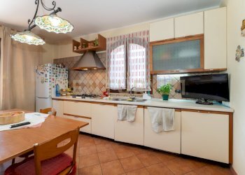 Via Petrone 47 Viagrande (39).jpg - Villa Via Alcaloro Petrone 47, Viagrande - foto 16