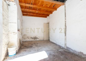 Via Duca di Massa 17 (16).jpg - Villa Via Duca di Massa 17/19, Aci Castello - foto 14