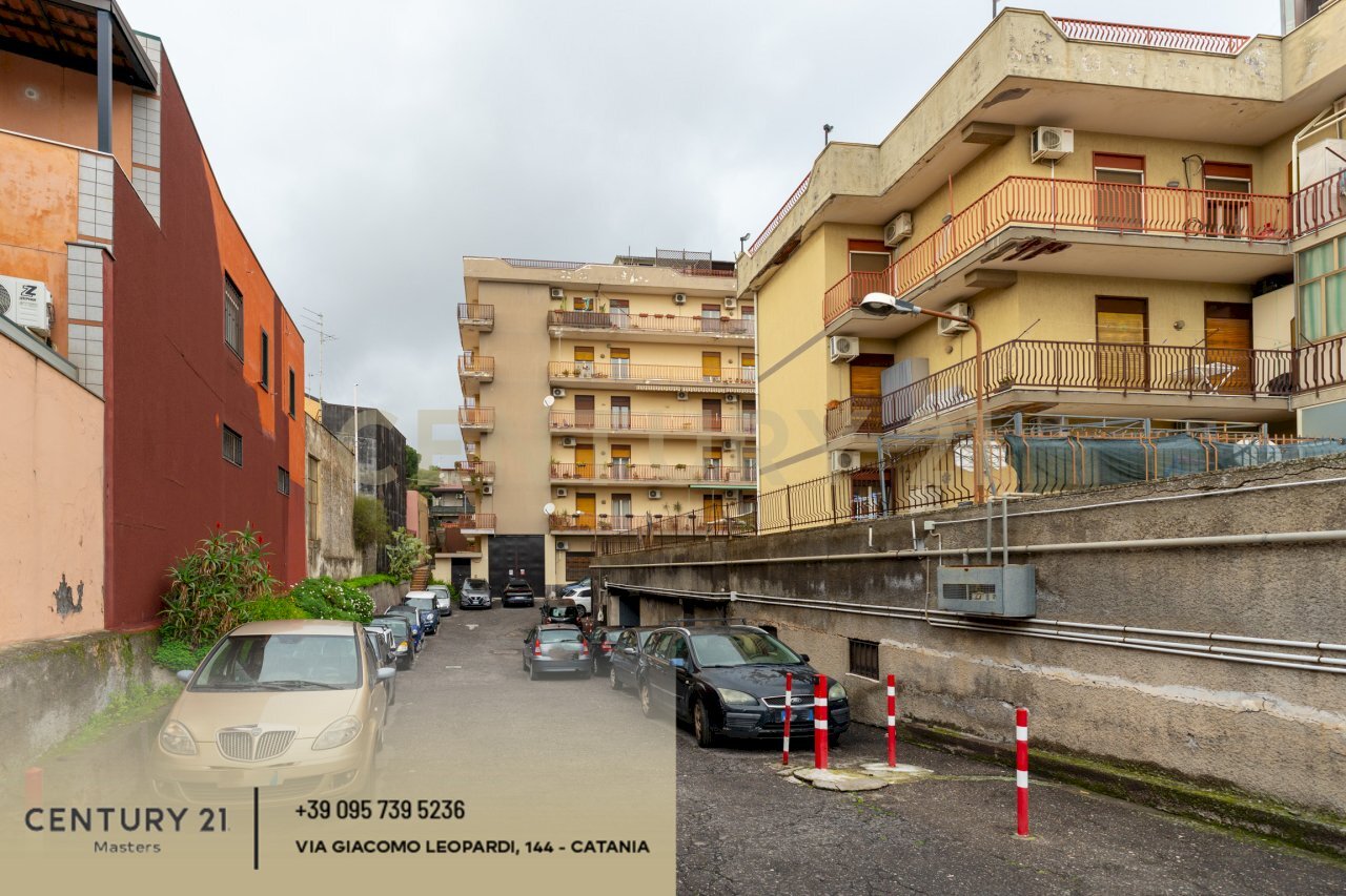 Via Caduti del Lavoro 2 (3).jpg - Trilocale Via Caduti del Lavoro 2, Gravina di Catania - foto 3