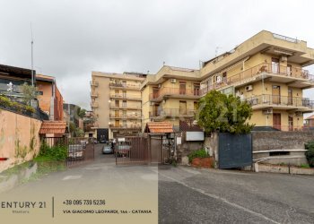 Via Caduti del Lavoro 2  (1).jpg - Trilocale Via Caduti del Lavoro 2, Gravina di Catania - foto 1