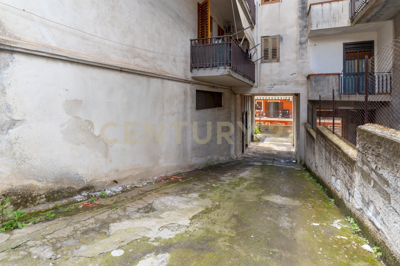 Deposito + garages (3).jpg - Magazzino Via Antonio de Curtis 27, Misterbianco - foto 3