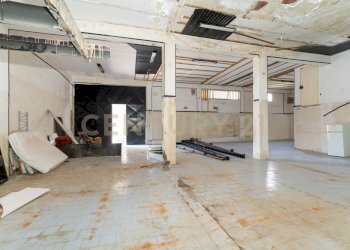 Deposito + garages (6).jpg - Magazzino Via Antonio de Curtis 27, Misterbianco - foto 6