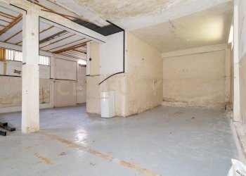 Deposito + garages (11).jpg - Magazzino Via Antonio de Curtis 27, Misterbianco - foto 11