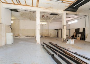 Deposito + garages (16).jpg - Magazzino Via Antonio de Curtis 27, Misterbianco - foto 16