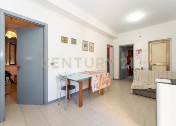 Via Garibaldi 224 (16).jpg - Quadrilocale Via Garibaldi 224, Calatabiano - foto 8