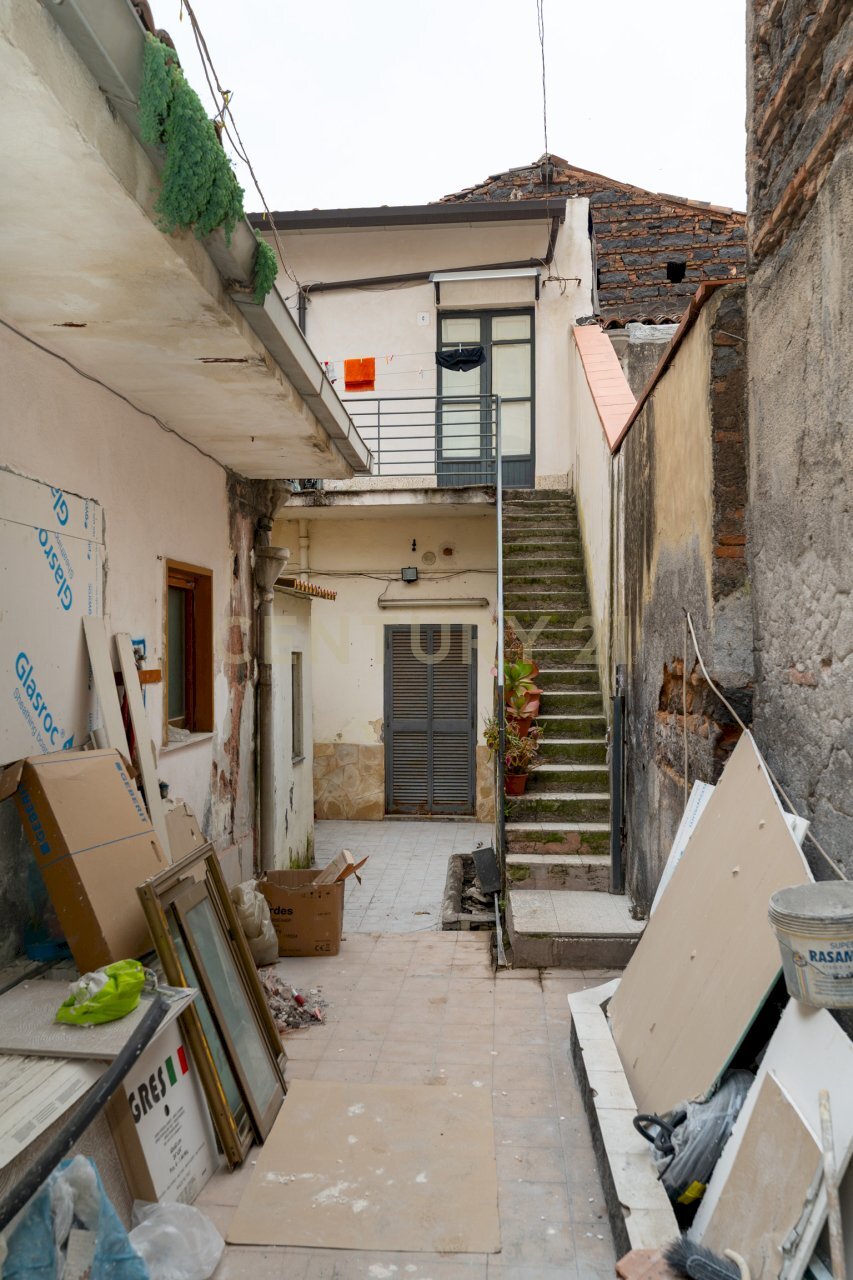 Via Giudice 8 ct (1).jpg - Porzione di casa Via Giudice 10, Catania - foto 2