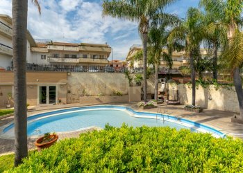 Via G.Pezzana 11 (13).jpg - Villa Via G. Pezzana 11, Aci Castello - foto 7