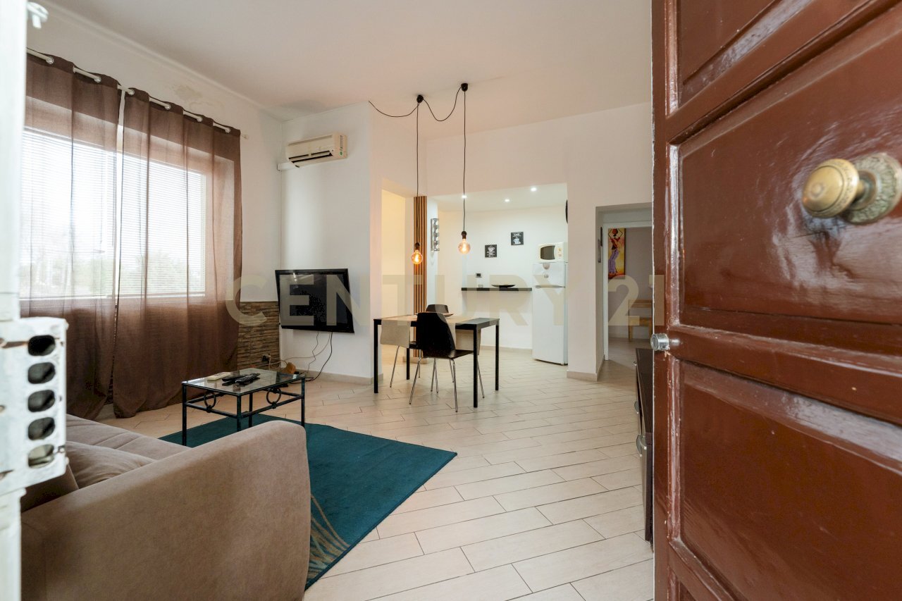 Via Bartolomeo Altavilla 56 (2).jpg - Four-room apartment Via Bartolomeo Altavilla 56, Catania - photo 1