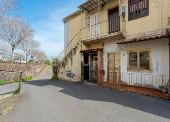 Via Bartolomeo Altavilla 56 (1).jpg - Quadrilocale Via Bartolomeo Altavilla 56, Catania - foto 22