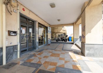 Via Enrico Ferri 15 CT (2).jpg - Quadrilocale Via Enrico Ferri 15, Catania - foto 5