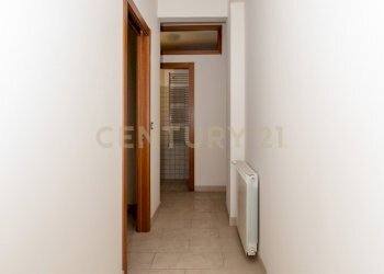 Via Enrico Ferri 15 CT (22).jpg - Quadrilocale Via Enrico Ferri 15, Catania - foto 24