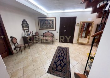 WhatsApp Image 2025-03-06 at 14.15.58 (3).jpeg - Casa indipendente Via Maccarello 43, Catania - foto 26