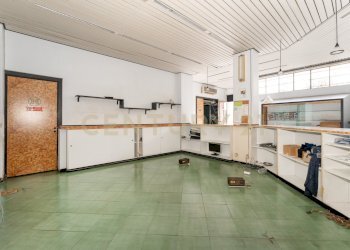 Via Convento del Carmine 6 (13).jpg - Magazzino Via Convento del Carmine 6, Tremestieri Etneo - foto 10