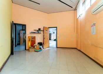 Via Convento del Carmine 6 (15).jpg - Magazzino Via Convento del Carmine 6, Tremestieri Etneo - foto 12