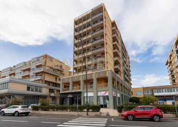 Viale Artale Alagona 27 (1).jpg - Box Viale Artale Alagona 27, Catania - foto 1