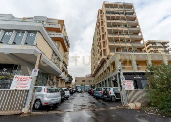 Viale Artale Alagona 27 (3).jpg - Box Viale Artale Alagona 27, Catania - foto 3