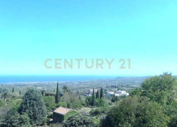 villa-in-vendita-a-santa-venerina-in-via-provincia - Terreno agricolo Traversa Via Giacomo Matteotti 20, Santa Venerina - foto 1