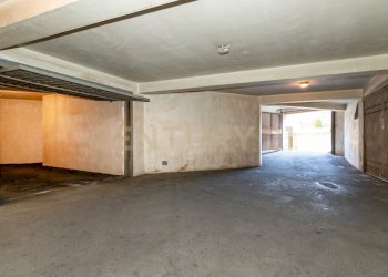 Via A.Gramsci 66 Gravina (66).jpg - Box Via Antonio Gramsci 73/A, Gravina di Catania - foto 1