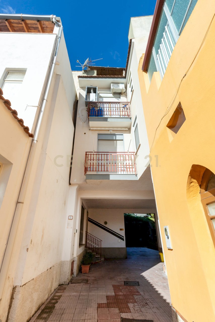 Via Cavour 5  (1).jpg - Appartamento Via Cavour 5, Sant'Alessio Siculo - foto 2