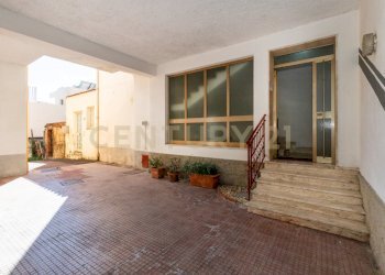 Via Cavour 5  (4).jpg - Appartamento Via Cavour 5, Sant'Alessio Siculo - foto 3