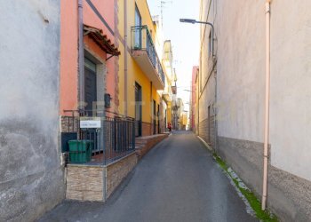 Via Carnazza 1  (4).jpg - Casa indipendente Via Carnazza 1, Adrano - foto 5