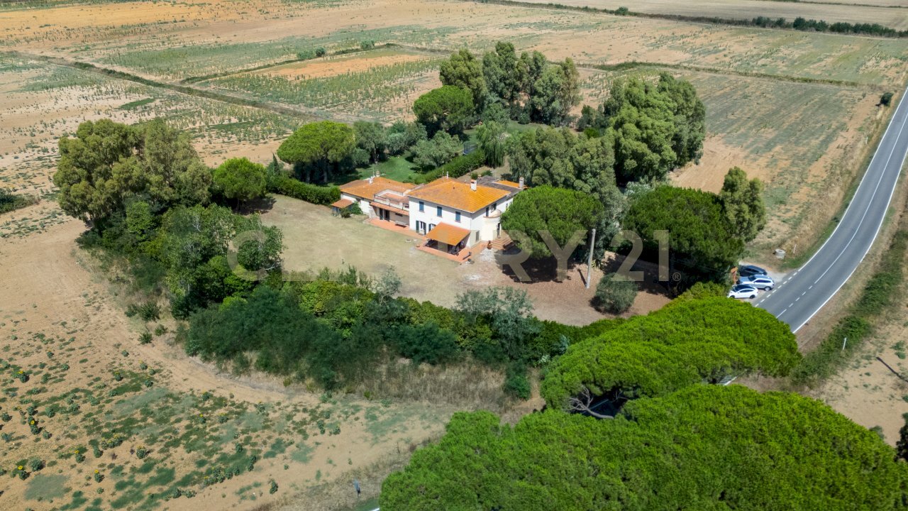 DJI_20250729115215_0735_D.jpg - Casale Strada Provinciale San Donato 23, Orbetello - foto 3