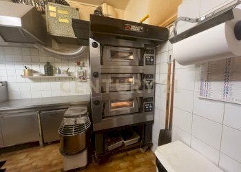 99c569aa-8838-4a9c-b90b-7b6ebd9e6923.JPG - Pizza by the slice Via della Marina 18, Monte Argentario - photo 16