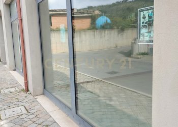 13.jpg - Locale Commerciale Piazza Primo Wongher 17, Monte Argentario - foto 18