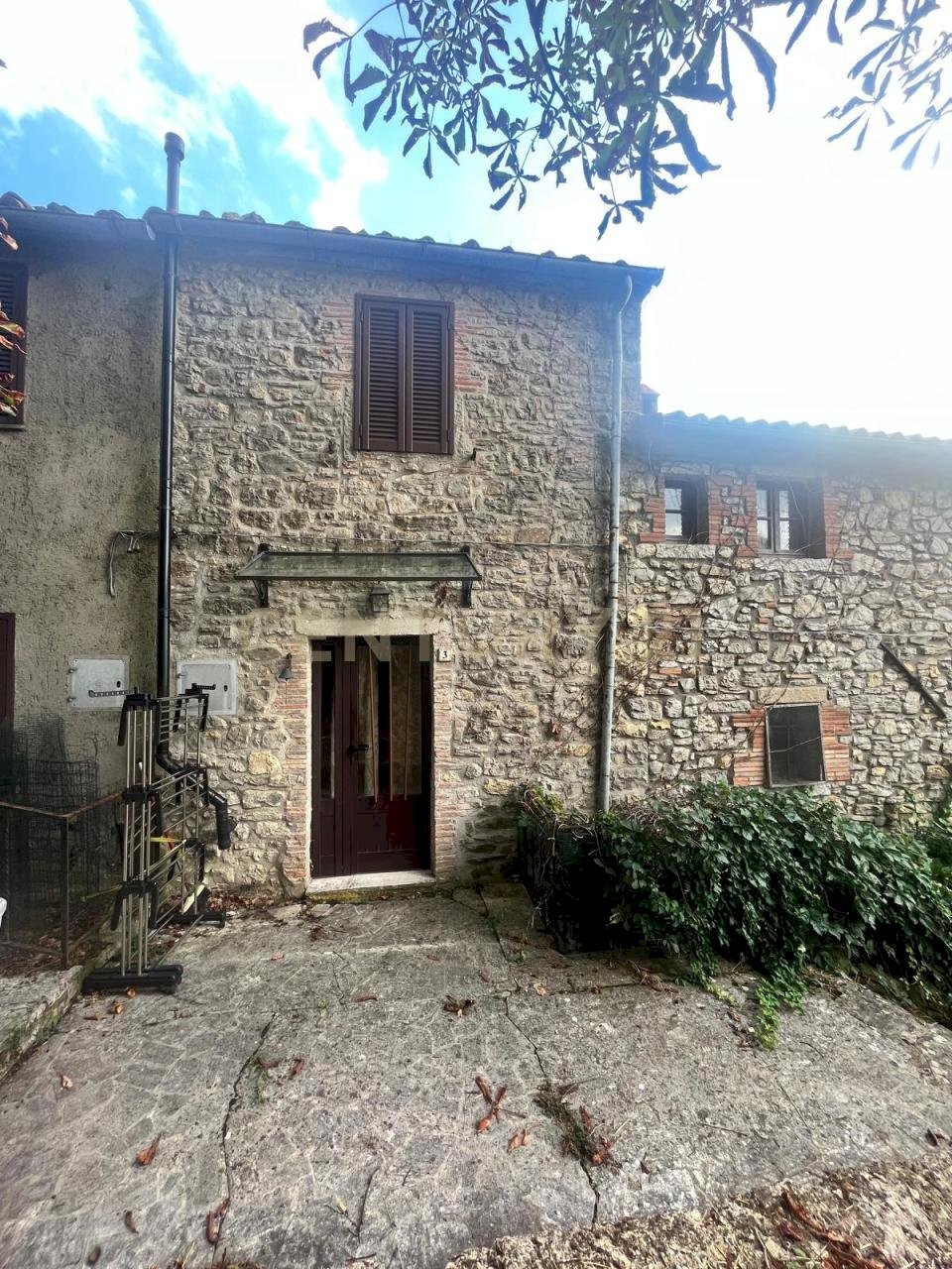 PHOTO-2025-08-27-19-57-17 (16).jpg - Townhouse Via Firenze, Semproniano - photo 2