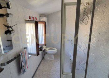 FOTO 11 BAGNO PIANO 3.jpeg - Townhouse Vicolo dell'Arco 2, Civitella Paganico - photo 12