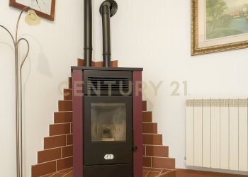 3 CUCINA E SALOTTO(1).png - Appartamento Via La Marmora, Abbadia San Salvatore - foto 3