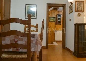 3 CUCINA E SALOTTO(2).png - Appartamento Via La Marmora, Abbadia San Salvatore - foto 6