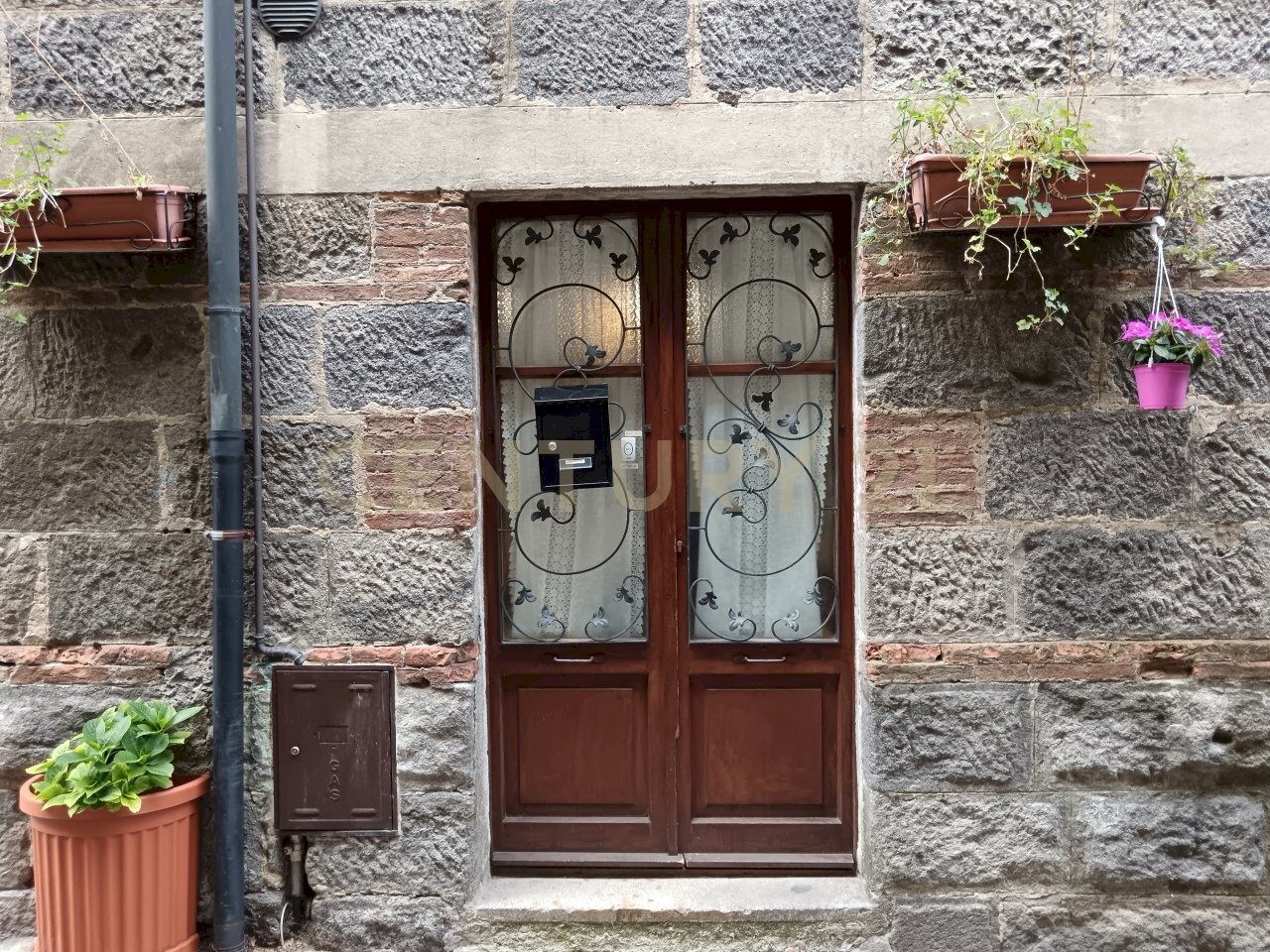 7 ESTERNO.jpg - Appartamento via mazzini 2, Abbadia San Salvatore - foto 2