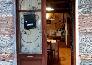 7 ESTERNO(3).jpg - Appartamento via mazzini  2, Abbadia San Salvatore - foto 6