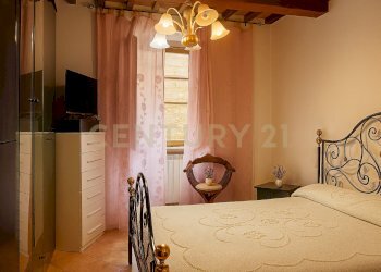 3 CAMERA MATRIMONIALE.png - Appartamento via mazzini  2, Abbadia San Salvatore - foto 14