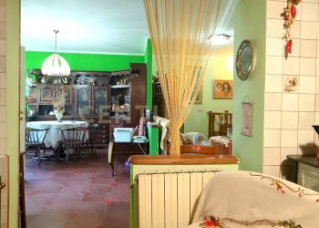 IMG_20250714_180552_edit_238931949704394.jpg - Loft Via Sabatini 30, Abbadia San Salvatore - foto 10