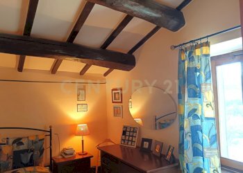 H) CAMERA 2 (6).jpg - Villa Via Case Raspini 2, Santa Fiora - foto 15