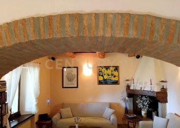 A) SALOTTO (13).jpg - Villa Via Case Raspini 2, Santa Fiora - foto 30