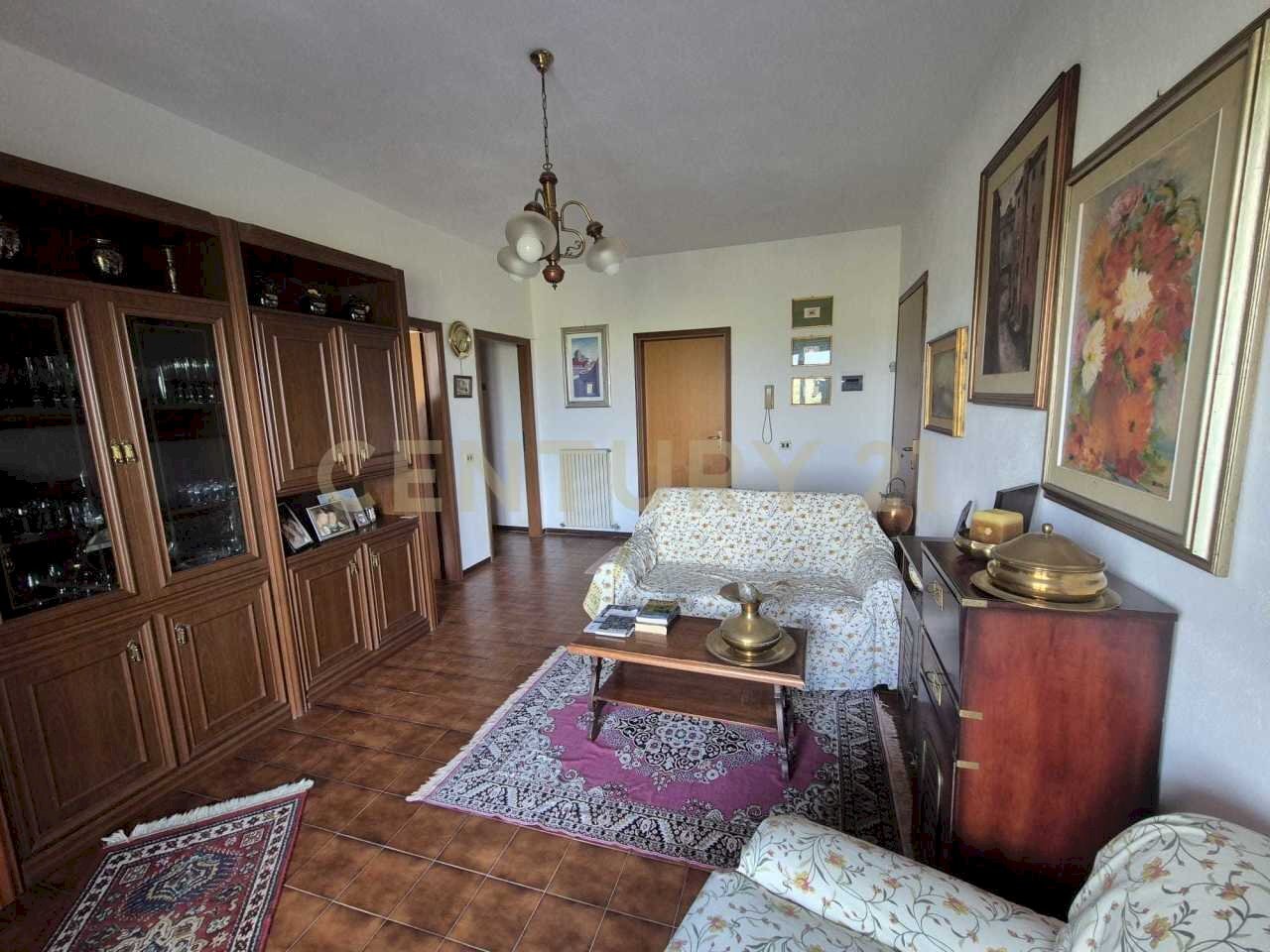 soggiorno 1.jpeg - Appartamento Via degli Olivi 1, Civitella Paganico - foto 2