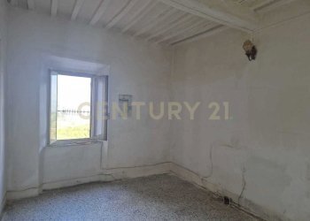 vano camera 3.jpeg - Quadrilocale Piazza Porta Conti 7, Civitella Paganico - foto 21