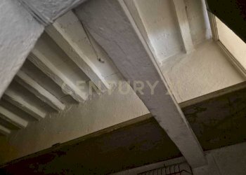 travi wc.jpeg - Quadrilocale Piazza Porta Conti 7, Civitella Paganico - foto 27