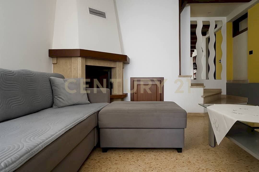 FB_IMG_1747732986758.jpg - Townhouse Via Vittorio Emanuele 7, Castiglione d'Orcia - photo 3