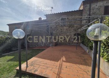 facciata con veranda 3.jpeg - Casa indipendente località ripoli, Civitella Paganico - foto 4