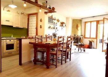 480533471_122186012186106169_3610435175779456524_n - Appartamento Via Seggiano 29, Abbadia San Salvatore - foto 3